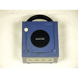 Замена верхней части корпуса Nintendo GameCube