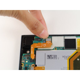 Замена материнской платы Sony Xperia XZ Premium