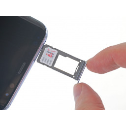 Замена Samsung Galaxy S8 Plus SIM-карты или SD-карты